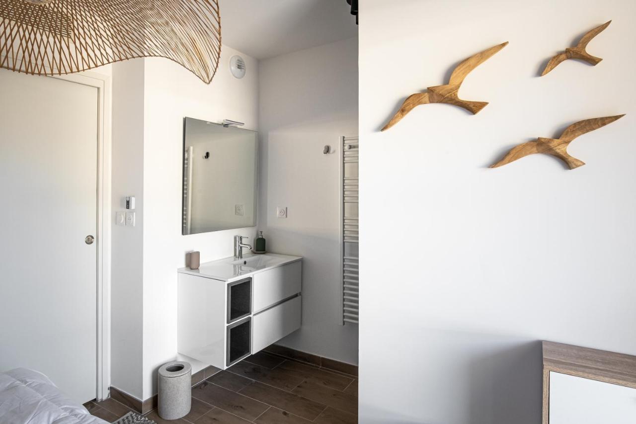 Superbe Appartement Bord De Mer Saint-Mandrier-sur-Mer Exterior photo
