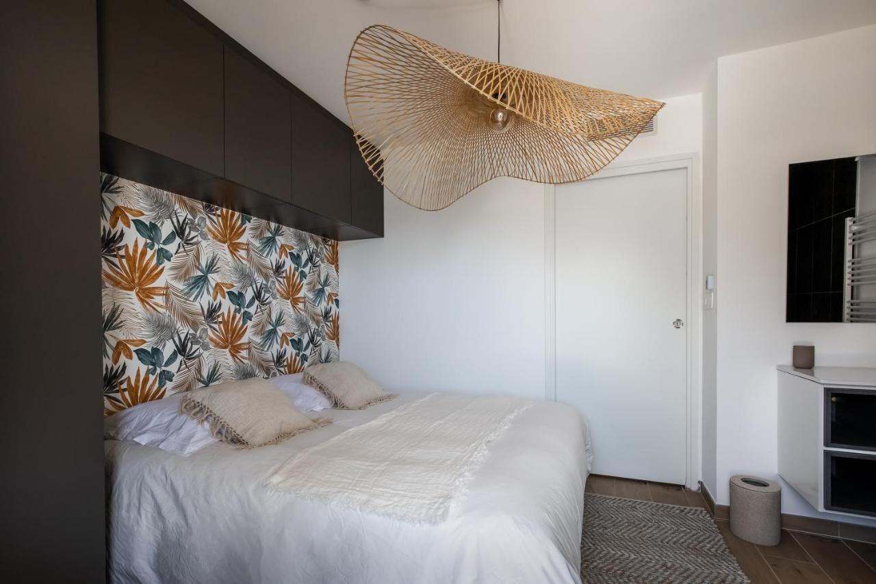 Superbe Appartement Bord De Mer Saint-Mandrier-sur-Mer Exterior photo